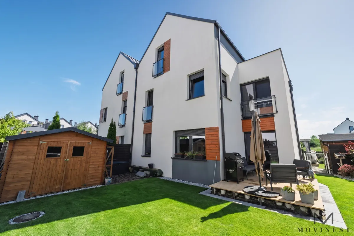 118 m² przestrzeni, ogród i taras. Zobacz ten dom!